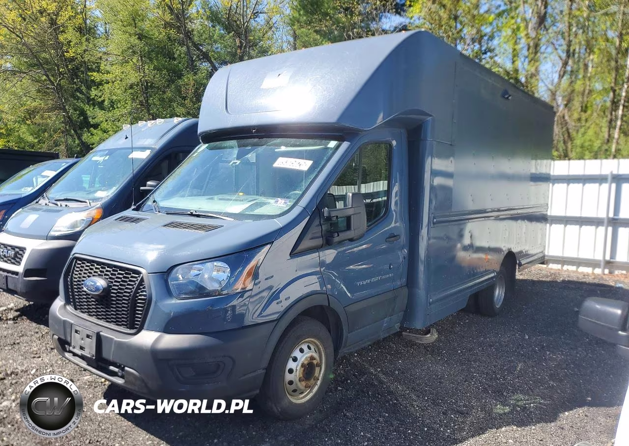 2021 Ford Transit Delivery Truck