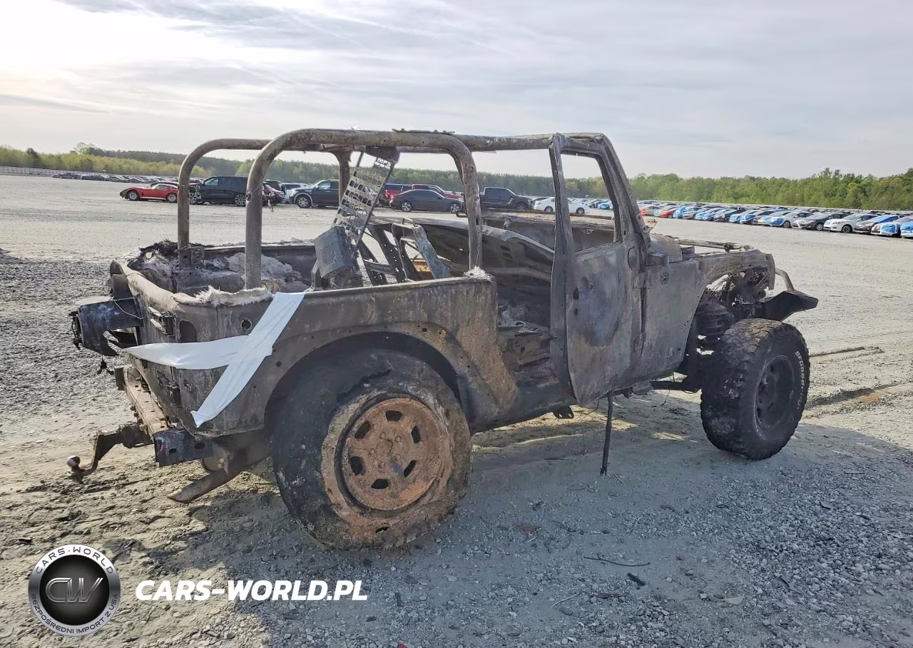 2008 Jeep Wrangler X VIN:1J4FA241X8L547867 - 3