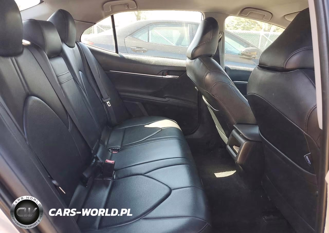 2022 Toyota Camry Le VIN:4T1C31AK7NU592969 - 10