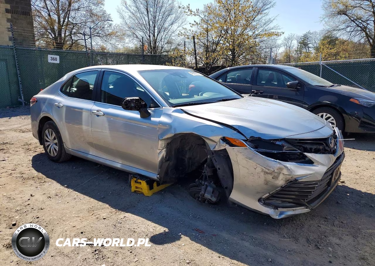 2022 Toyota Camry Le VIN:4T1C31AK7NU592969 - 4