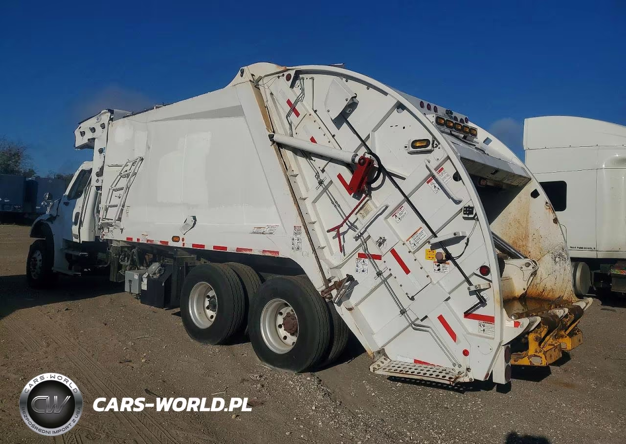 2020 Freightliner Business Class M2 Refuse Truck VIN:1FVHC5FT7LHKT7068 - 3