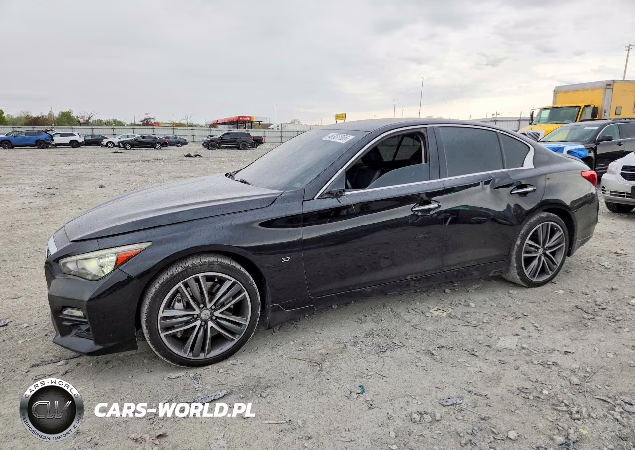 2015 Infiniti Q50 Sport