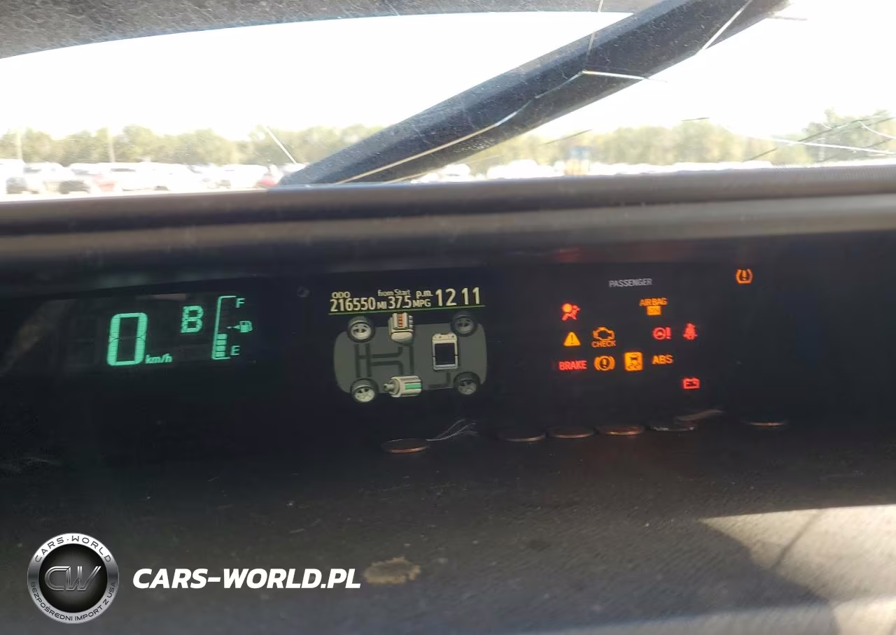 2013 Toyota Prius C VIN:JTDKDTB36D1542029 - 9