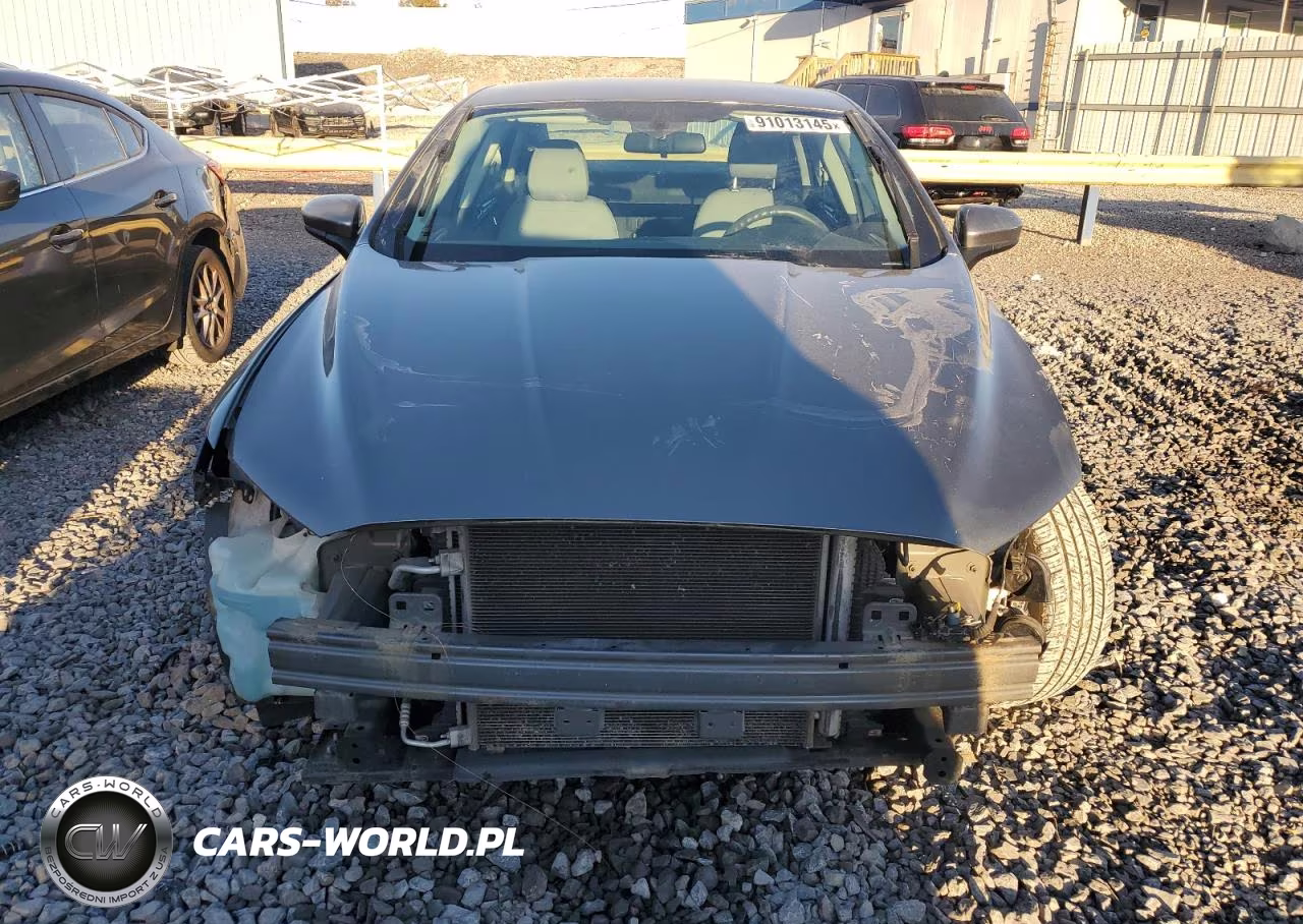 2014 Ford Fusion S VIN:3FA6P0G75ER335194 - 5