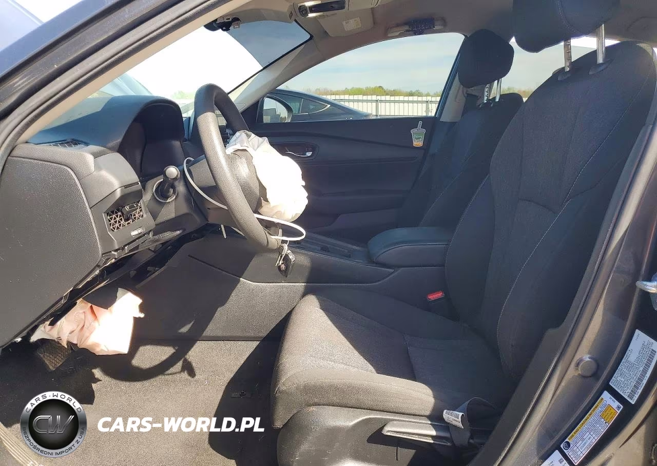 2025 Honda Accord Lx VIN:1HGCY1F26SA010194 - 7