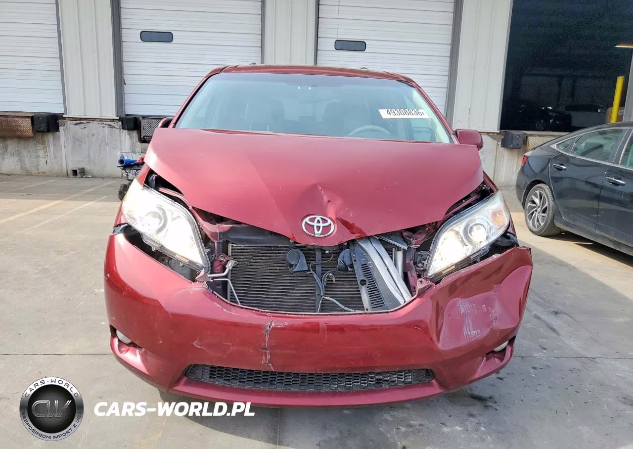 2011 Toyota Sienna VIN:5TDYK3DC8BS001948 - 5