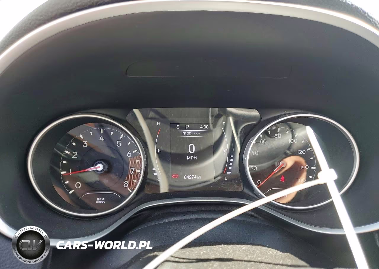 2020 Jeep Compass Latitude VIN:3C4NJDBB9LT116510 - 9