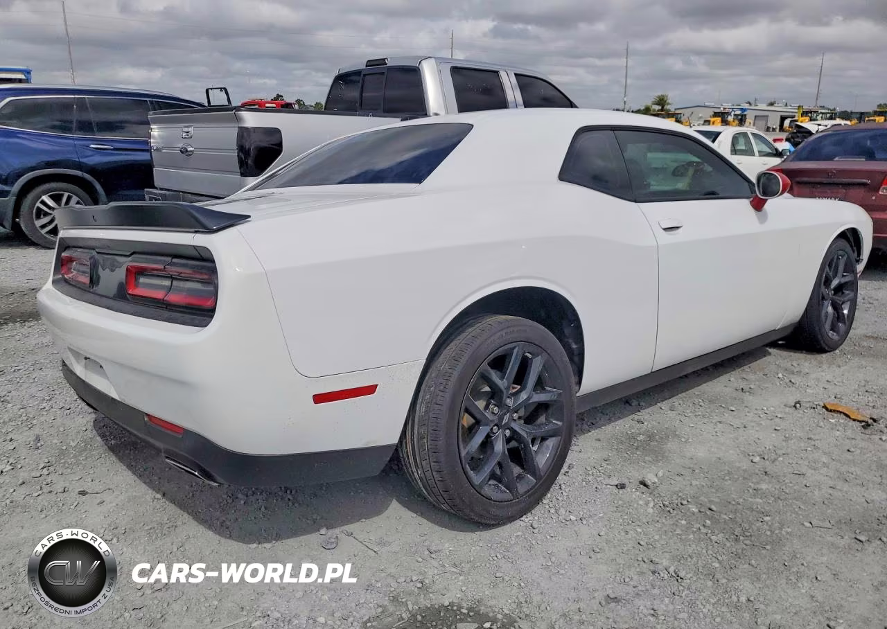2023 Dodge Challenger Sxt VIN:2C3CDZAG2PH602345 - 3