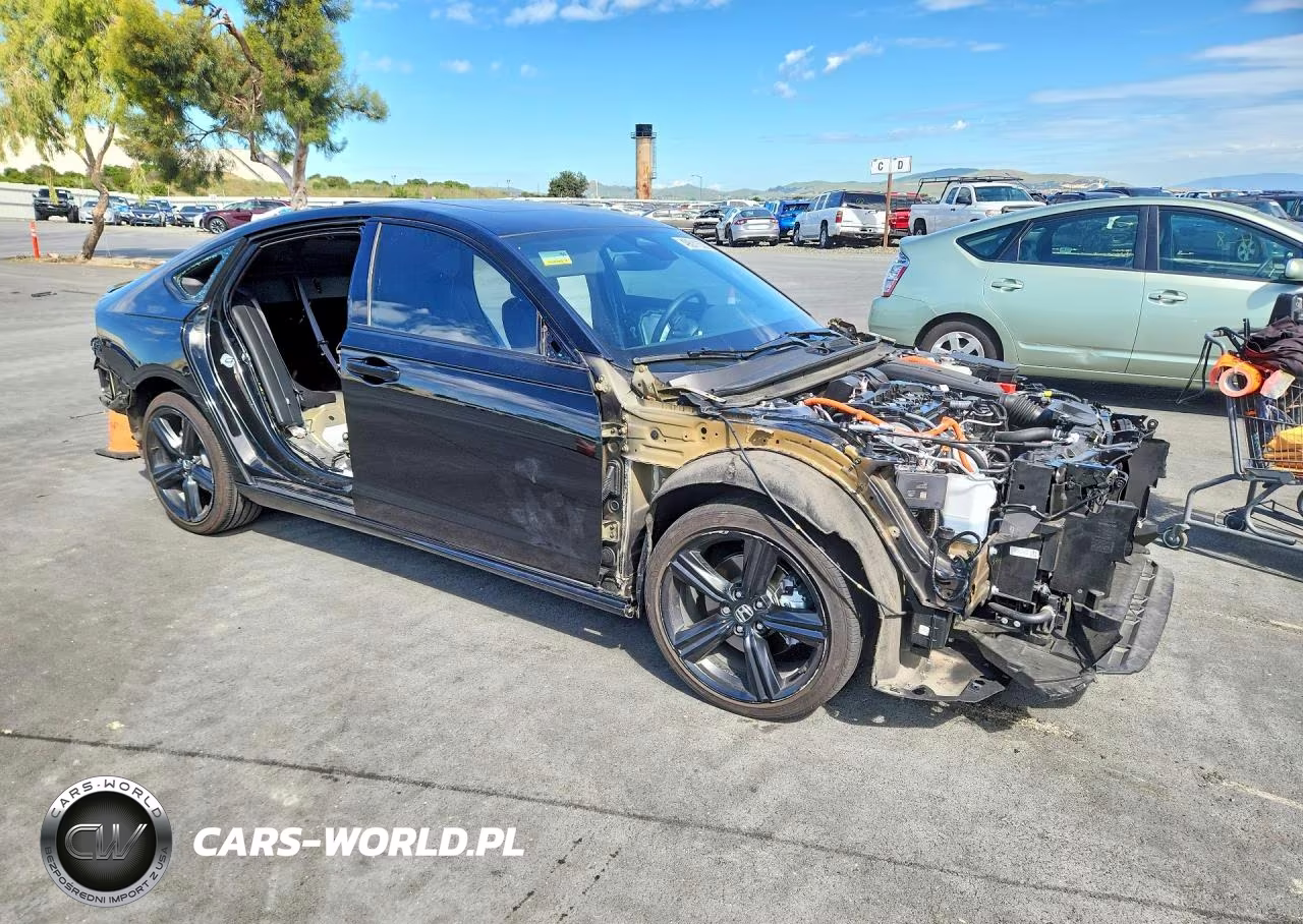 2025 Honda Accord Hybrid Sport-L VIN:1HGCY2F72SA072158 - 4