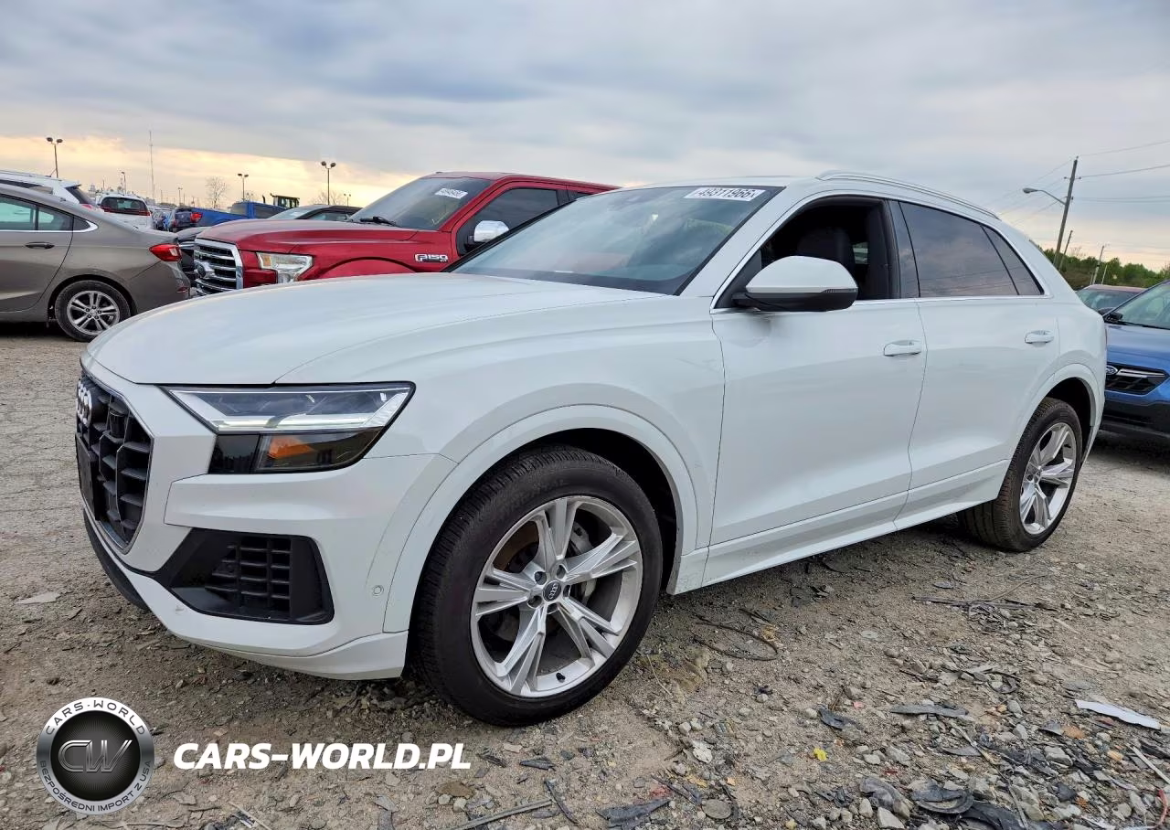2020 Audi Q8 Premium Plus