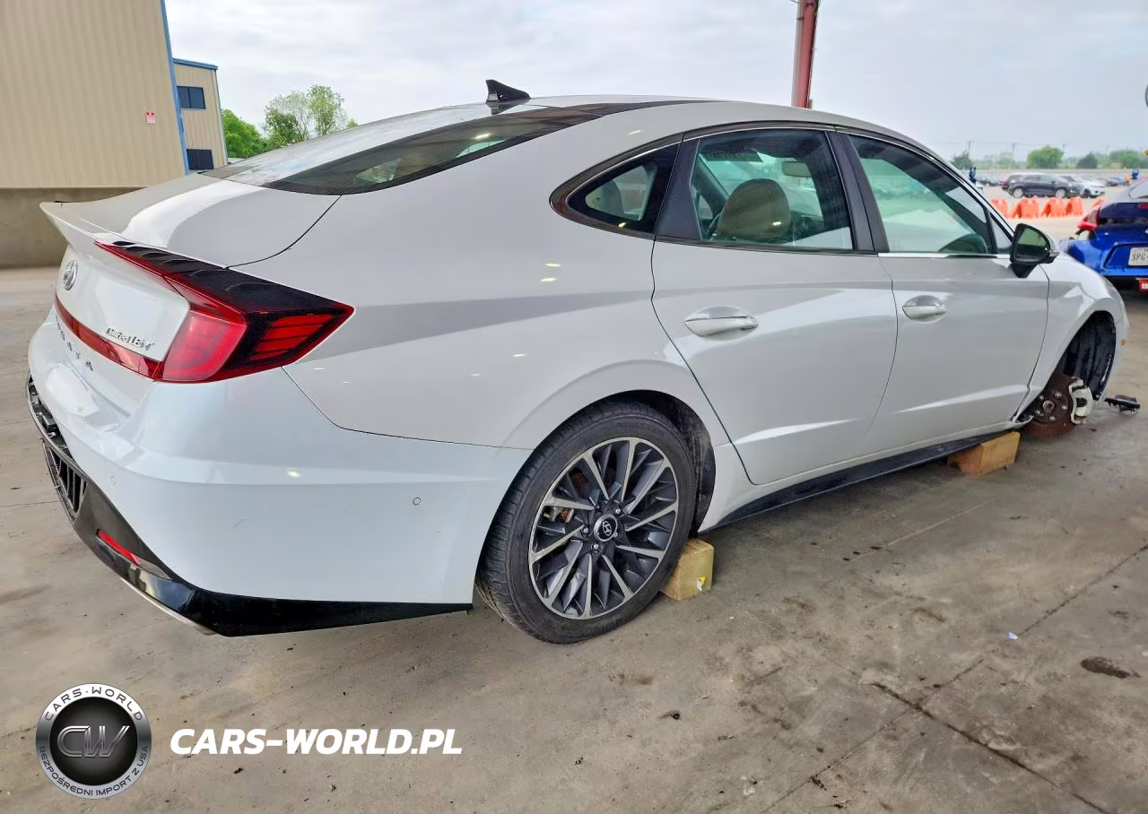 2020 Hyundai Sonata Limited VIN:5NPEH4J2XLH006899 - 3