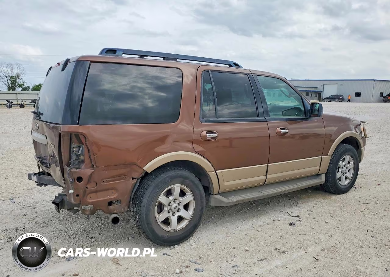 2011 Ford Expedition Xlt VIN:1FMJU1H5XBEF37524 - 3