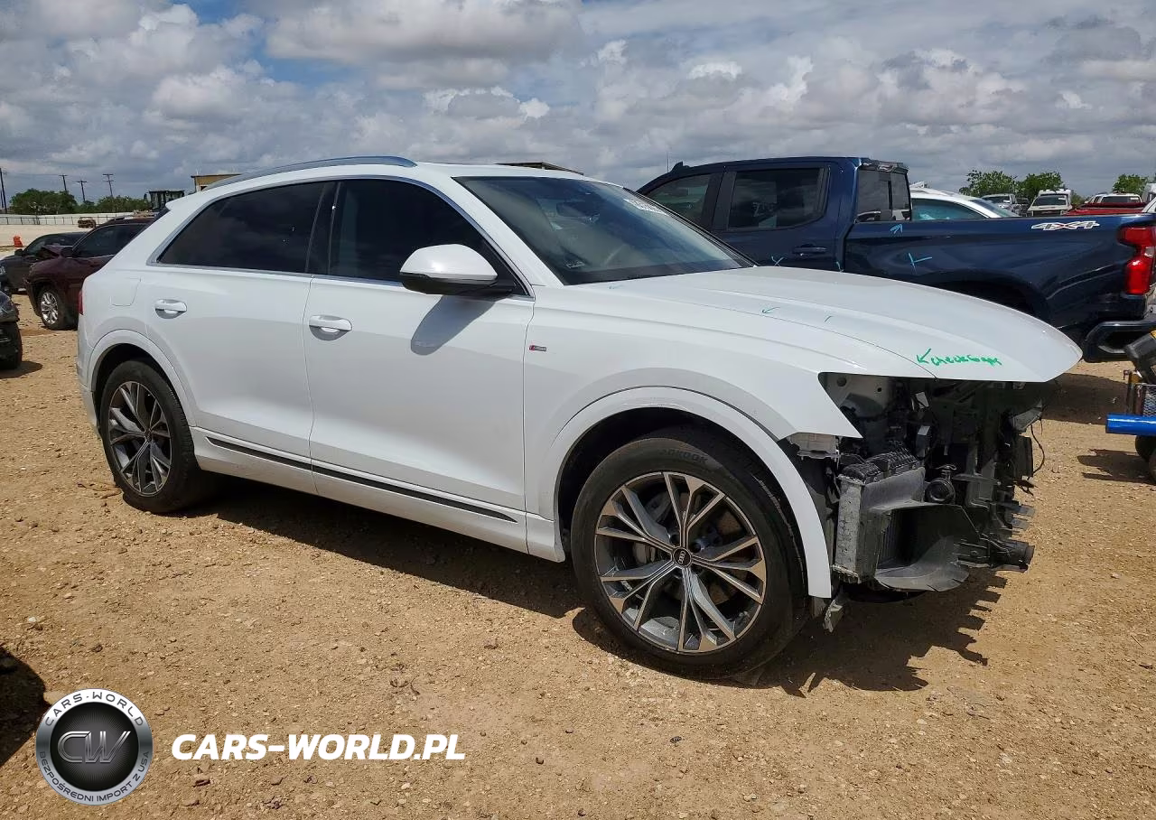 2022 Audi Q8 Premium Plus S-Line VIN:WA1EVBF1XND031804 - 4