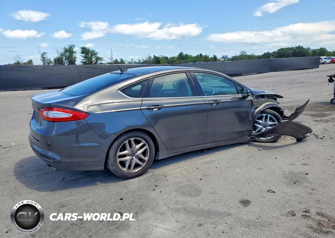 2015 Ford Fusion Se VIN:1FA6P0H73F5114759 - 3
