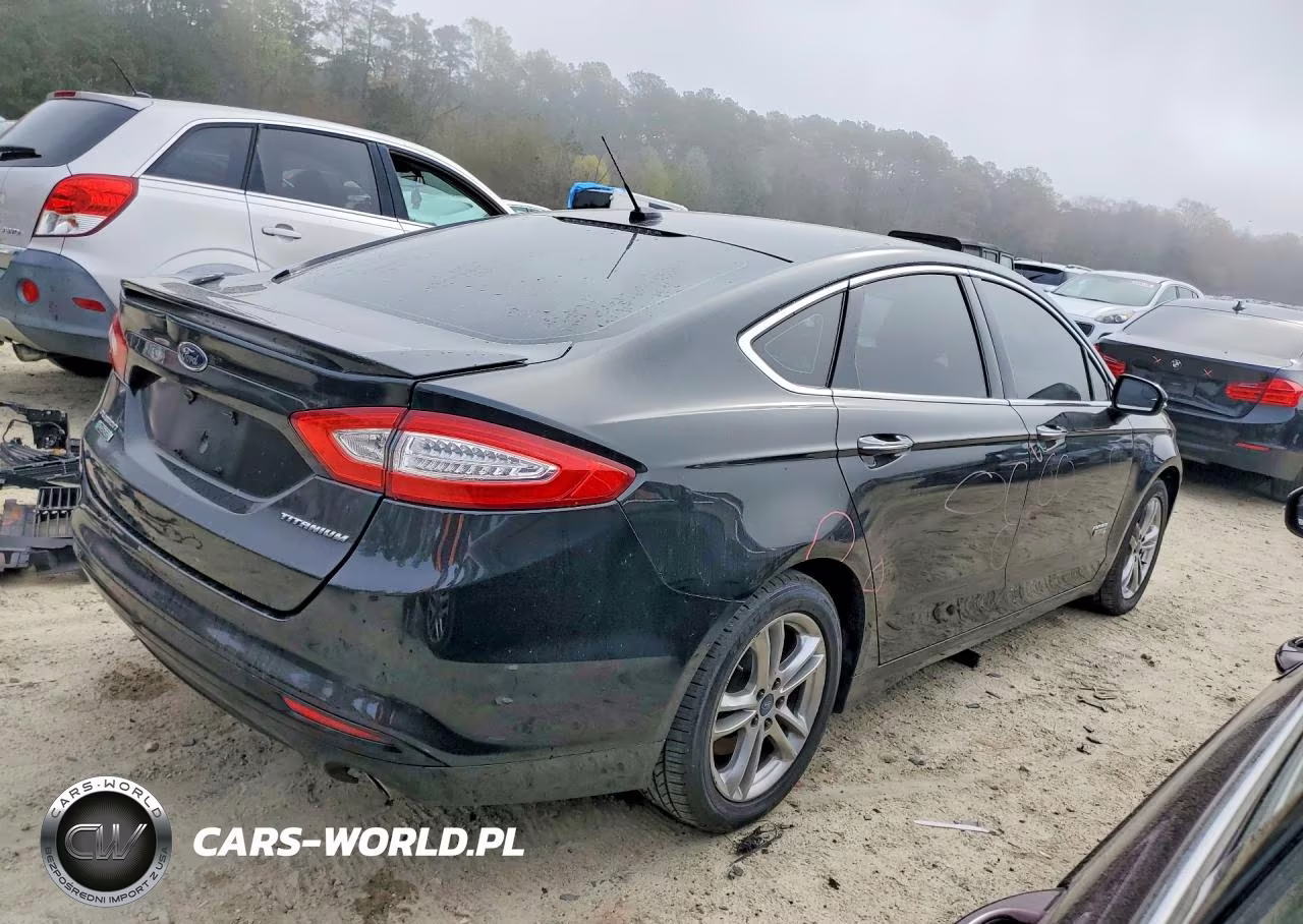 2015 Ford Fusion Titanium Phev VIN:3FA6P0SUXFR241259 - 3