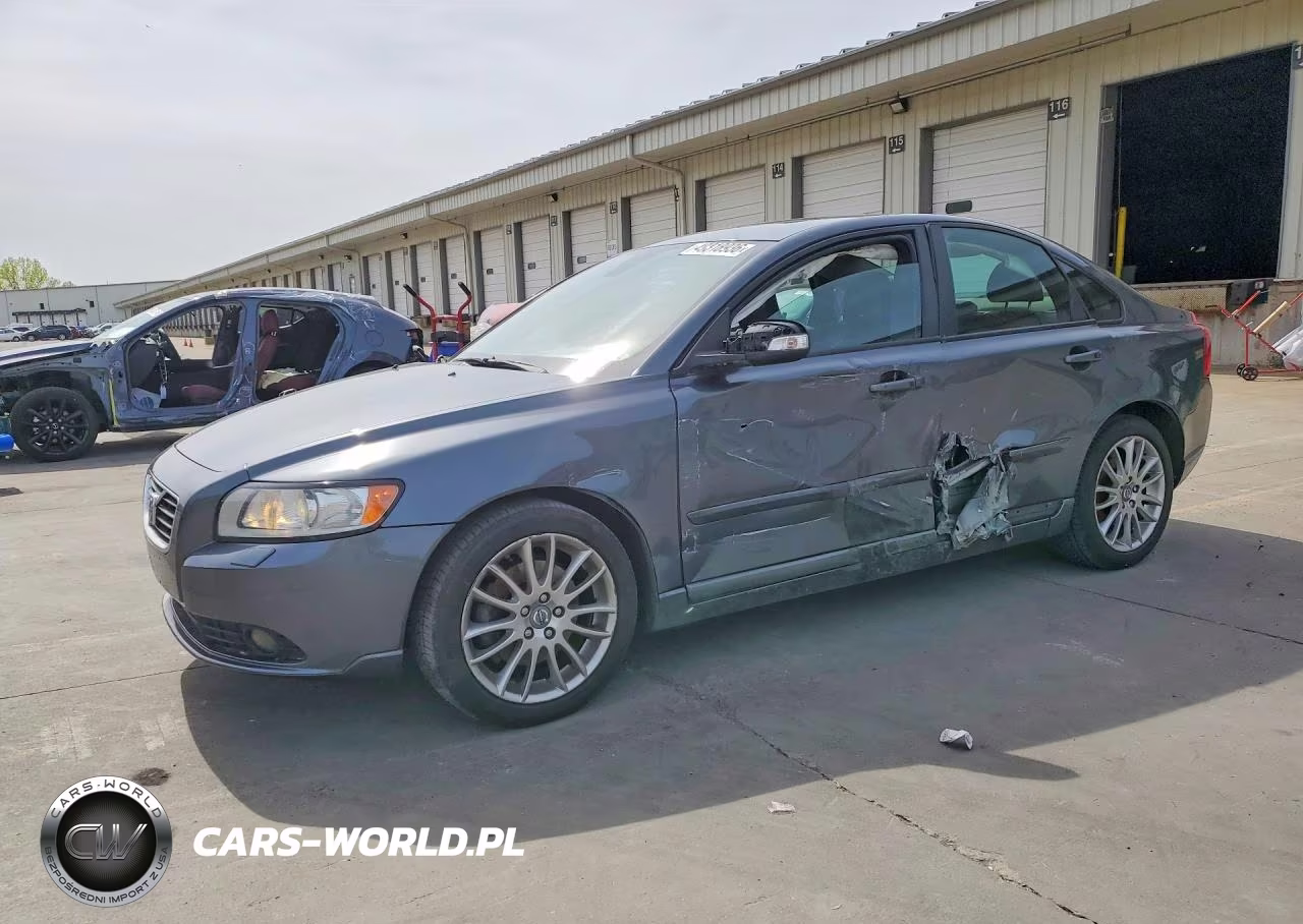 2010 Volvo S40