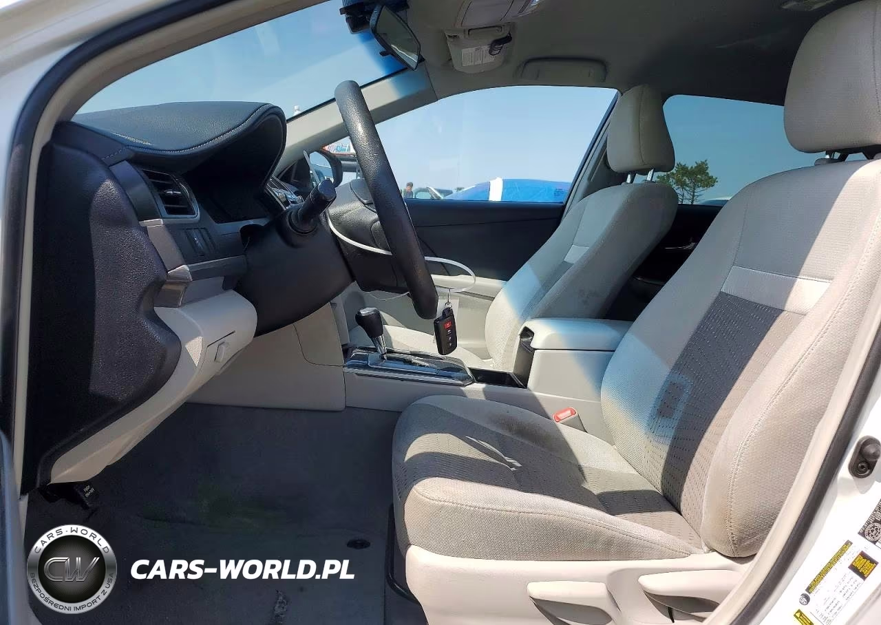 2014 Toyota Camry Hybrid Le VIN:4T1BD1FK2EU114024 - 7