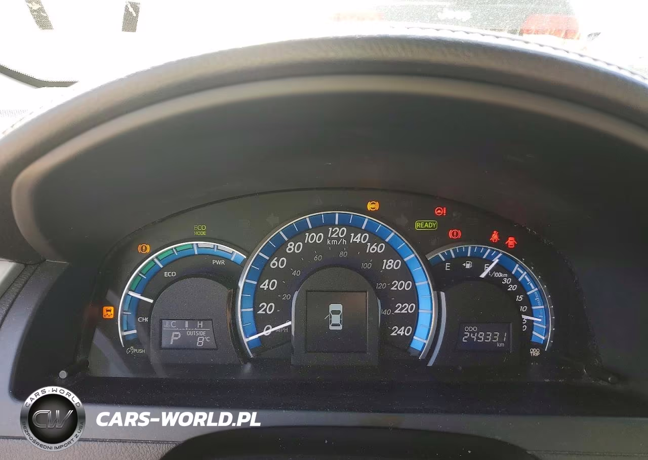 2014 Toyota Camry Hybrid Le VIN:4T1BD1FK2EU114024 - 9