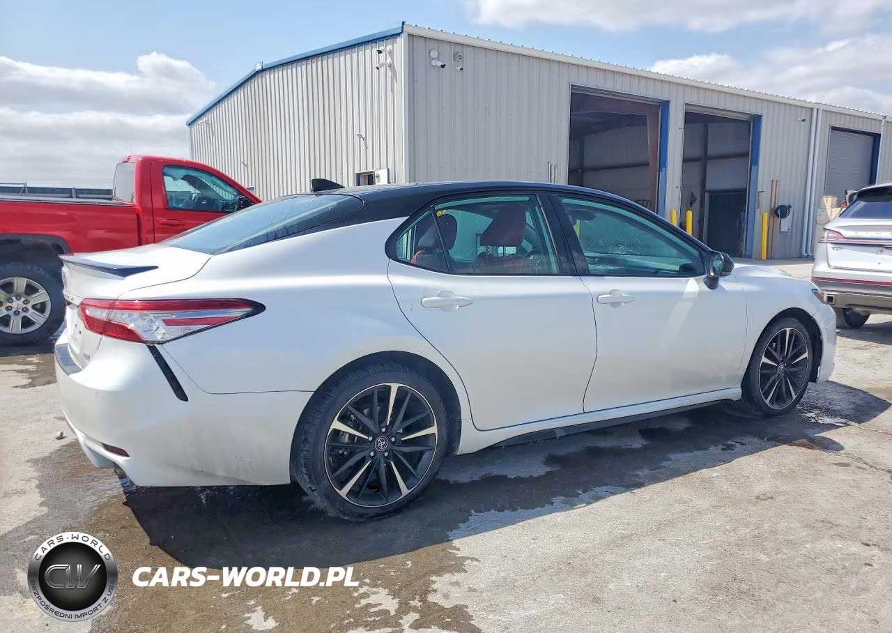 2019 Toyota Camry Xse V6 VIN:4T1BZ1HK3KU024276 - 3