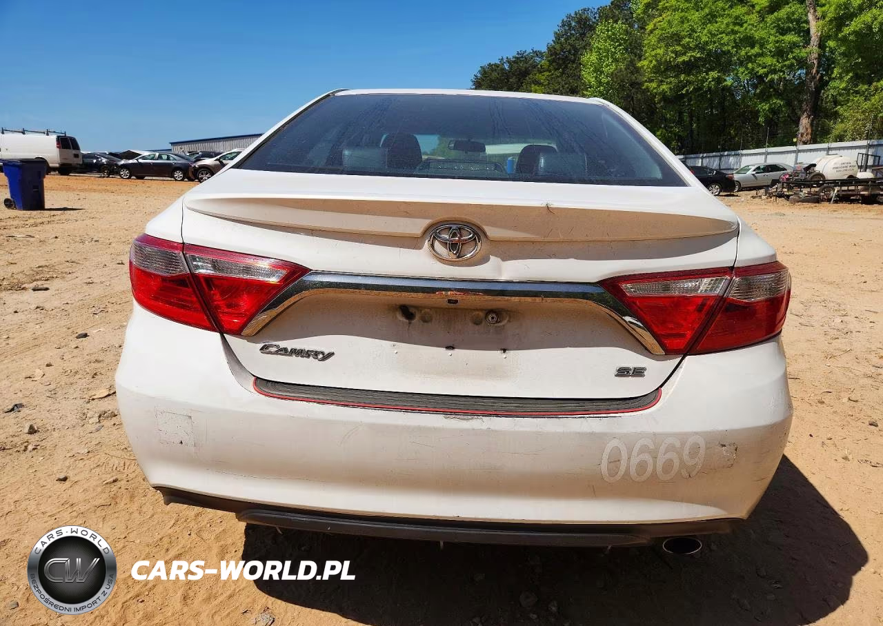 2017 Toyota Camry Se VIN:4T1BF1FKXHU355151 - 6