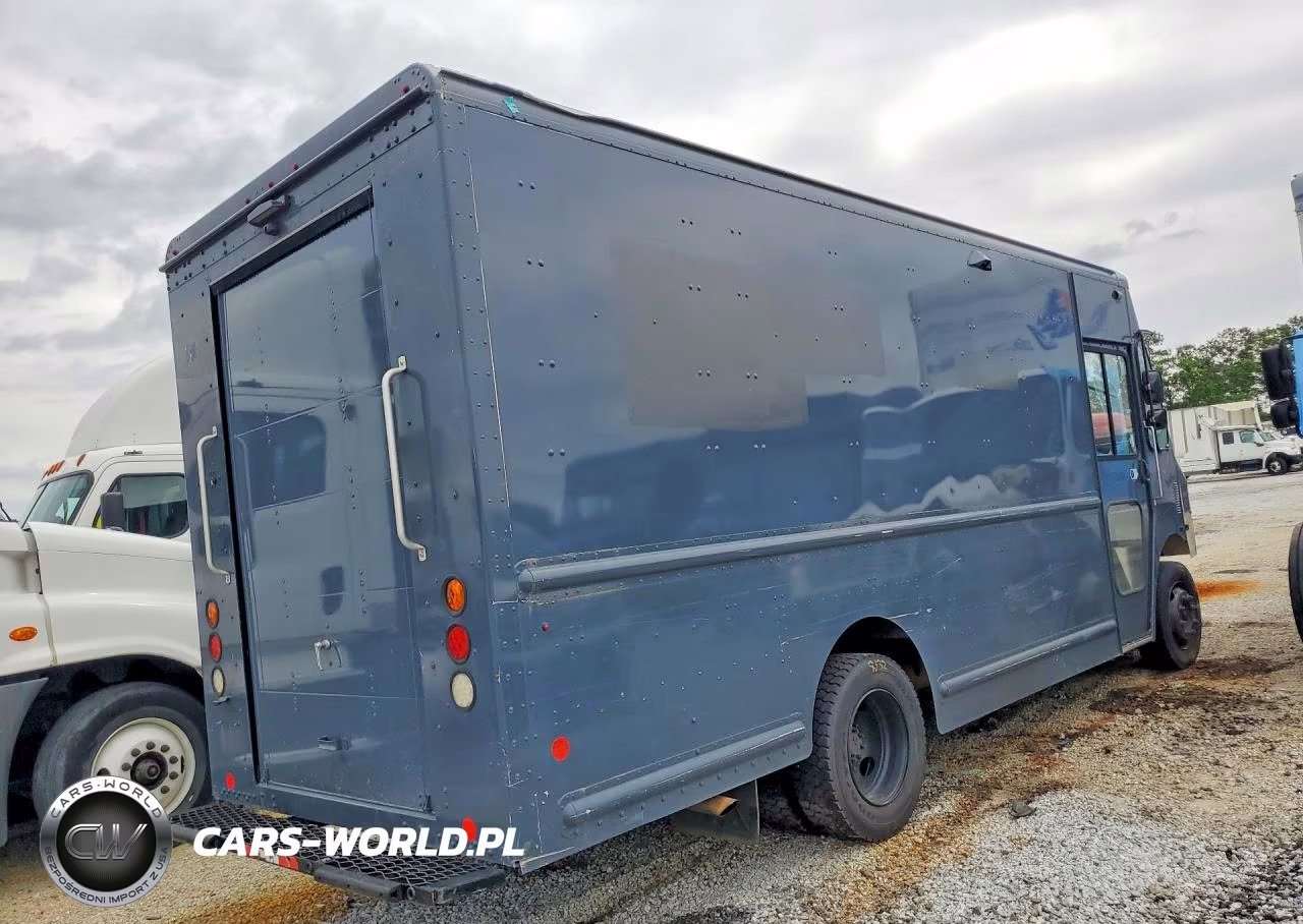 2020 Freightliner Mt45G Chassis Delivery Truck VIN:4UZAC2EA3LCLZ7047 - 3