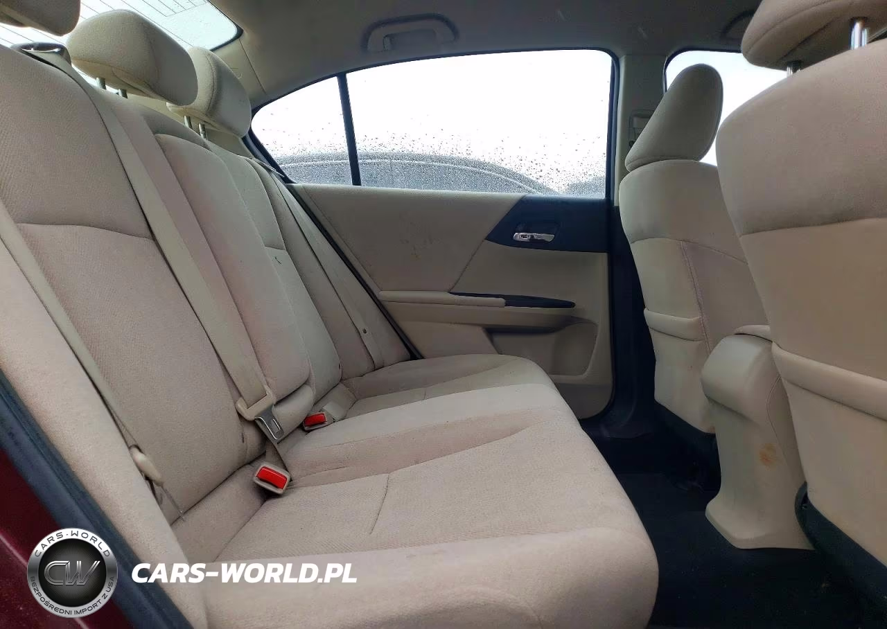 2013 Honda Accord VIN:1HGCR2F34DA061370 - 10