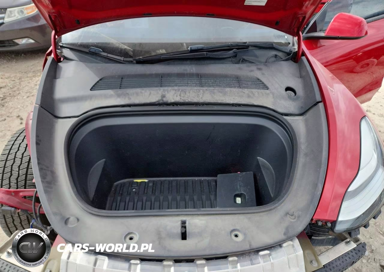 2023 Tesla Model Y VIN:7SAYGAEEXPF587475 - 11