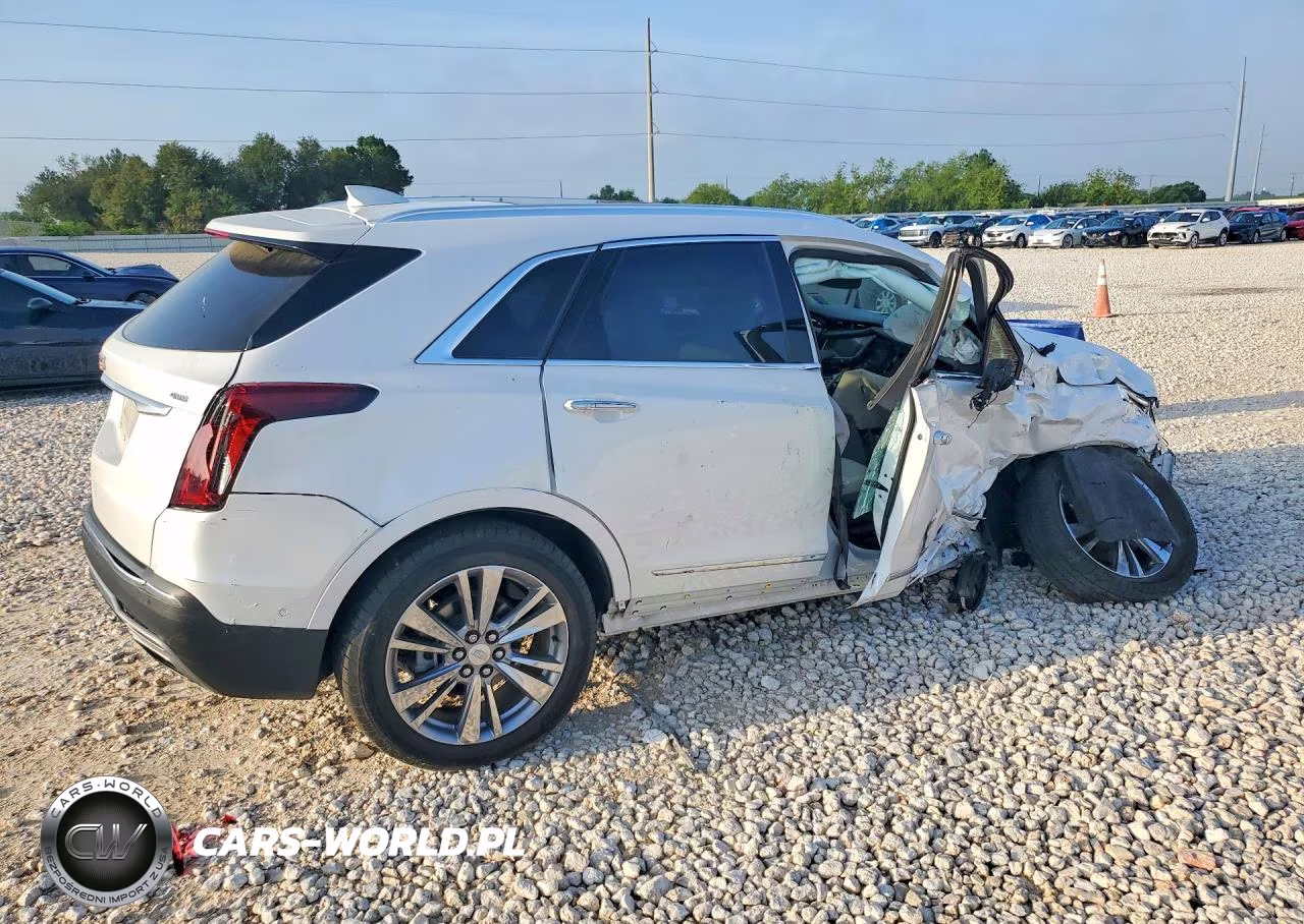 2023 Cadillac Xt5 Premium Luxury VIN:1GYKNCRS6PZ197921 - 3