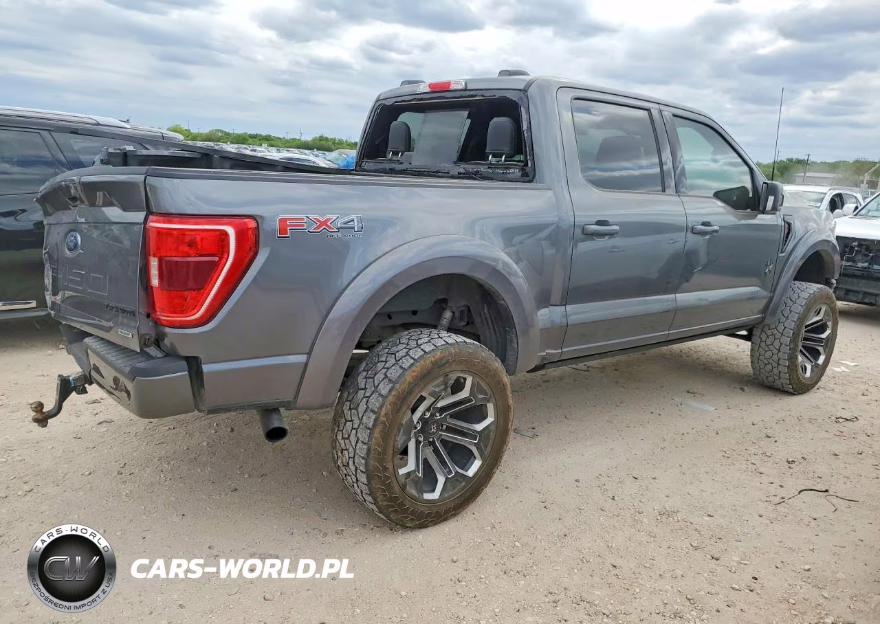 2023 Ford F150 VIN:1FTFW1E89PFC48669 - 3