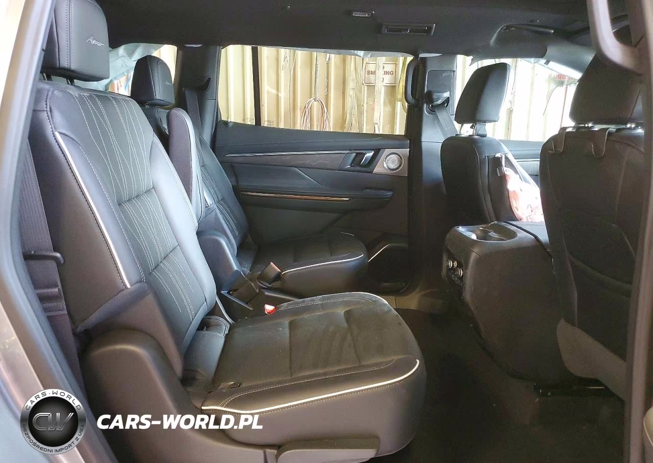 2026 Buick Enclave Avenir VIN:5GAERCKS8TJ191517 - 11