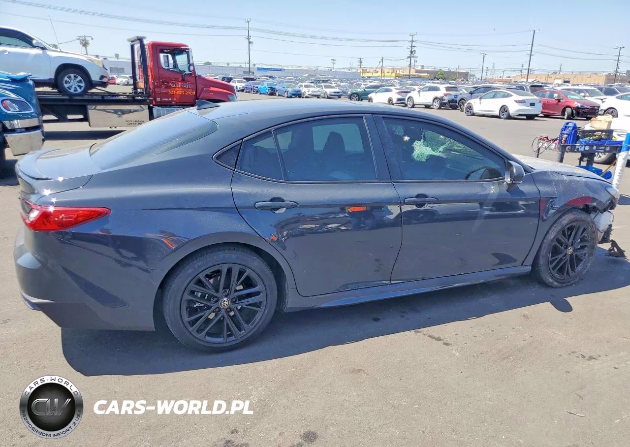 2025 Toyota Camry Se VIN:4T1DAACK6SU566527 - 3