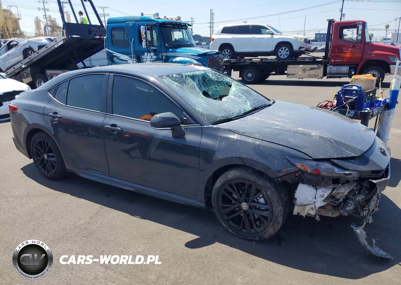 2025 Toyota Camry Se VIN:4T1DAACK6SU566527 - 4
