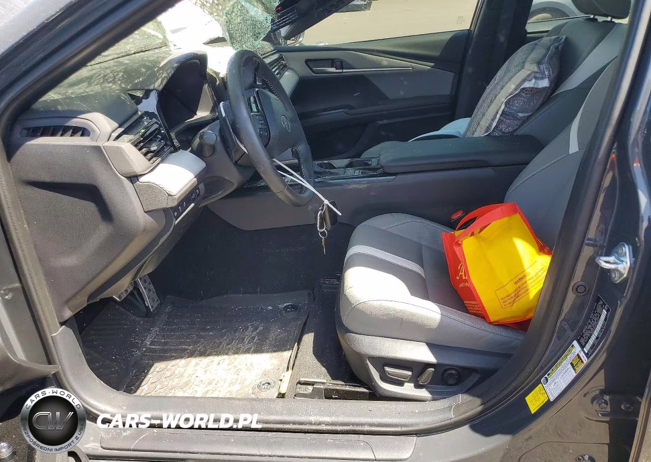 2025 Toyota Camry Se VIN:4T1DAACK6SU566527 - 7