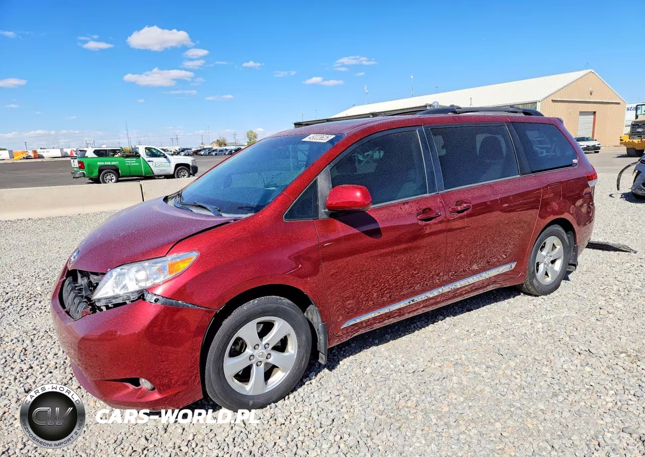 2012 Toyota Sienna Xle 8-Passenger