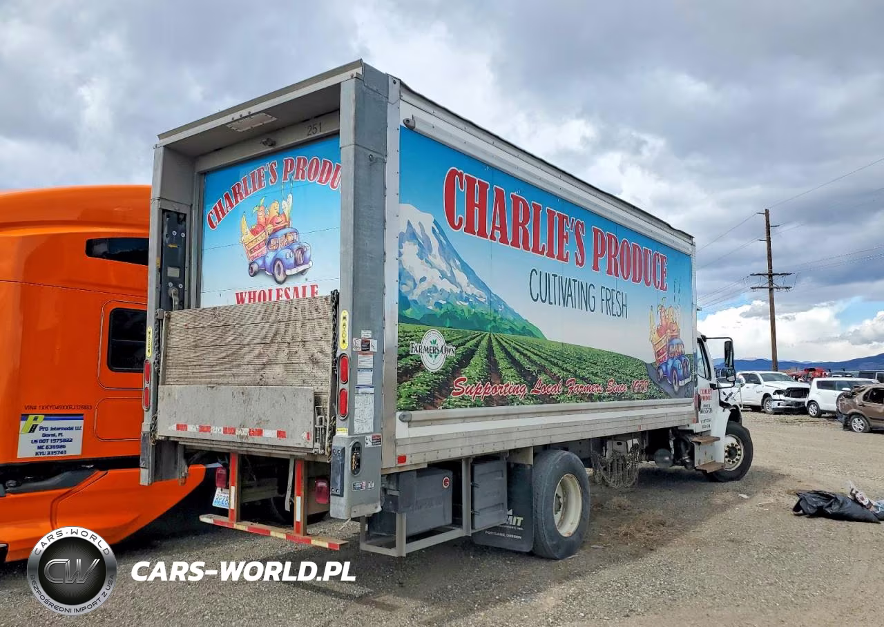 2014 Freightliner Business Class M2 Refrigerated Box Truck VIN:1FVACWDT4EHFZ6085 - 4