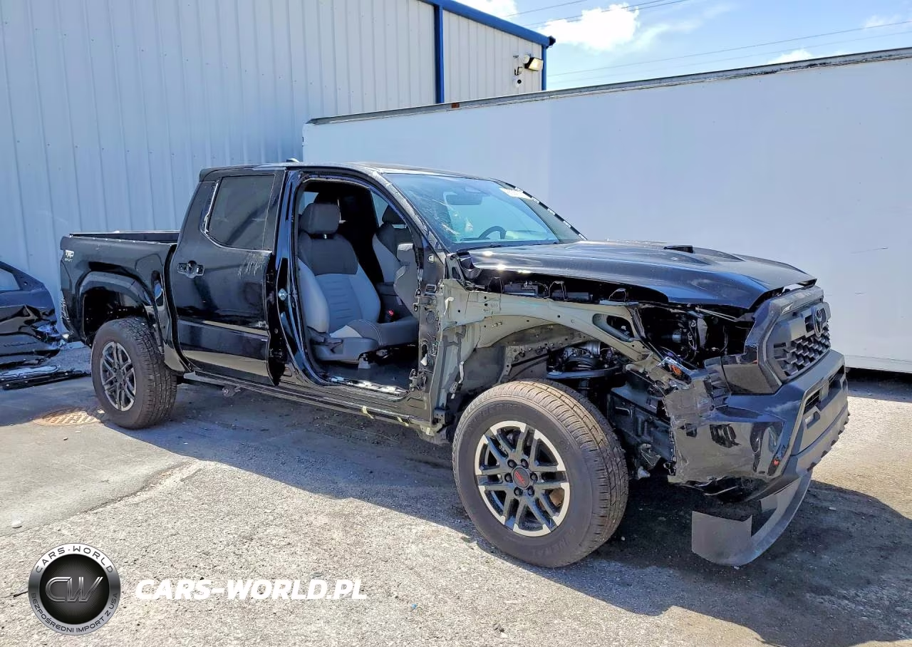 2026 Toyota Tacoma Trd Sport VIN:3TYKB5FNXTT032687 - 4