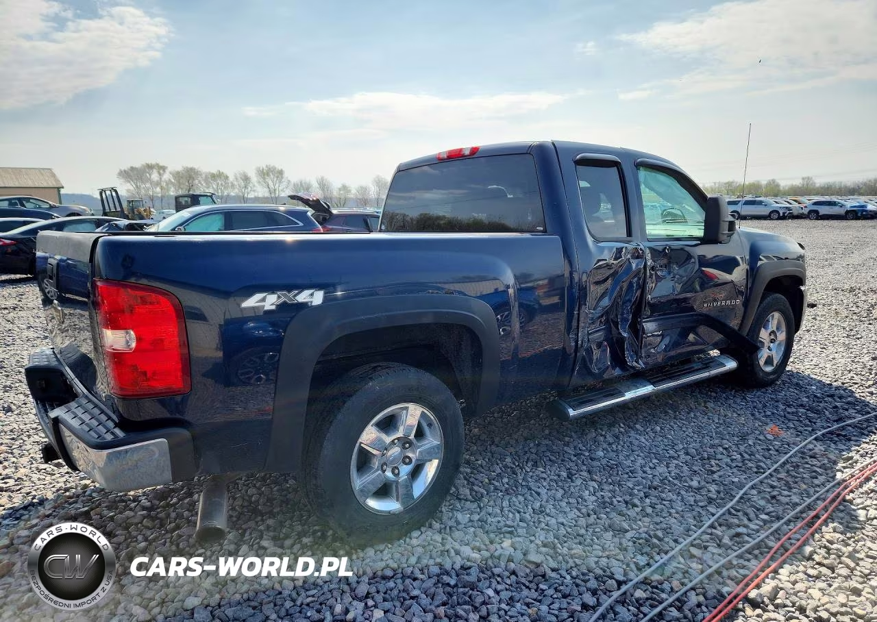 2011 Chevrolet Silverado K1500 Lt VIN:1GCRKSE35BZ164374 - 3