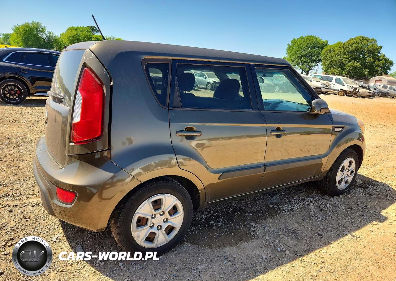 2013 Kia Soul Base VIN:KNDJT2A5XD7501542 - 3