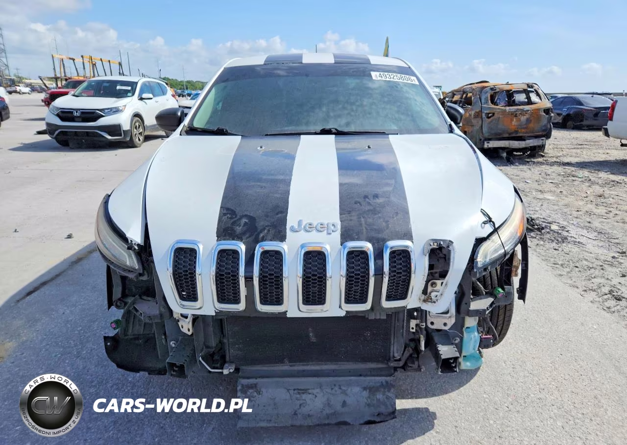 2014 Jeep Cherokee Sport VIN:1C4PJLAB8EW143344 - 5