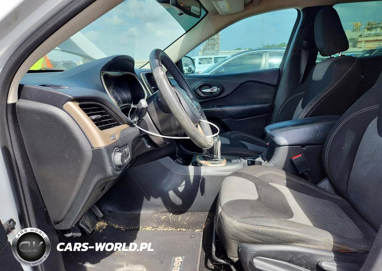2014 Jeep Cherokee Sport VIN:1C4PJLAB8EW143344 - 7