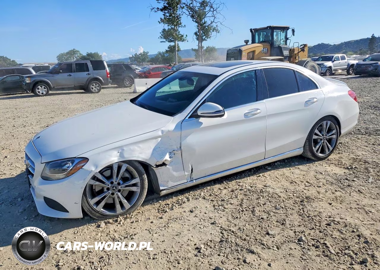 2018 Mercedes-Benz C 300