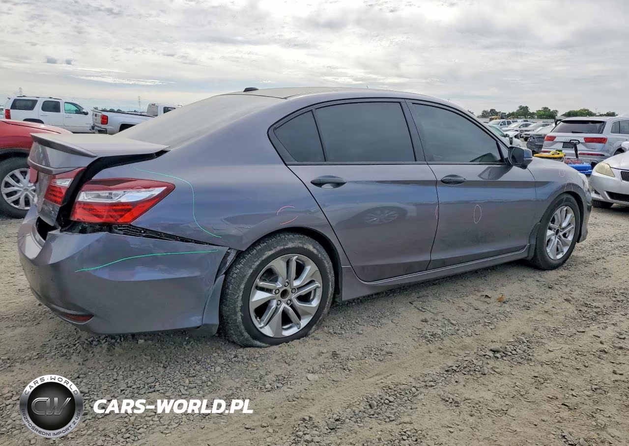 2016 Honda Accord Touring VIN:1HGCR3F97GA015028 - 3