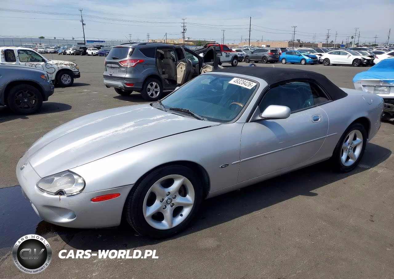 2000 Jaguar Xk8