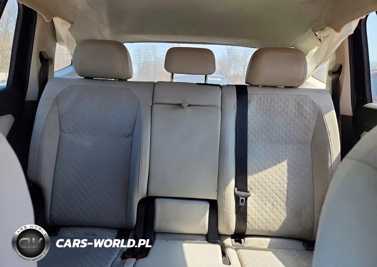 2019 Volkswagen Tiguan S VIN:3VV0B7AX8KM053836 - 10