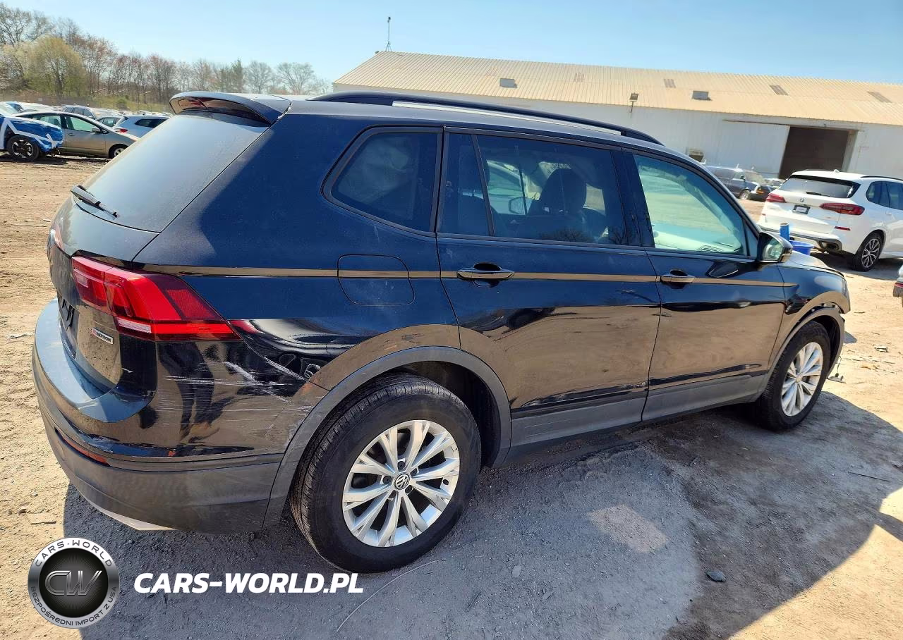 2019 Volkswagen Tiguan S VIN:3VV0B7AX8KM053836 - 3
