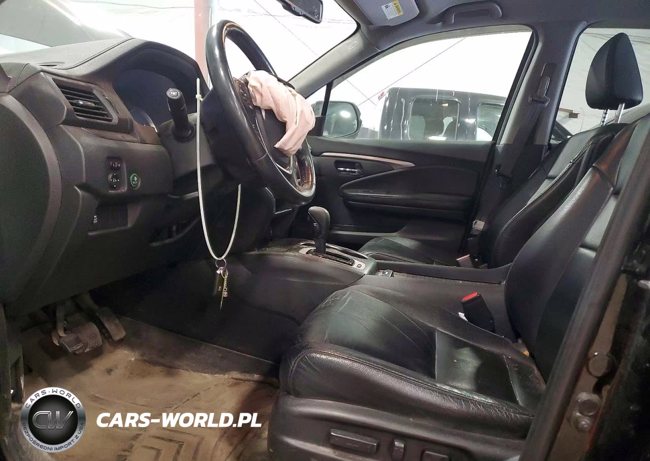 2018 Honda Pilot VIN:5FNYF6H71JB069188 - 7