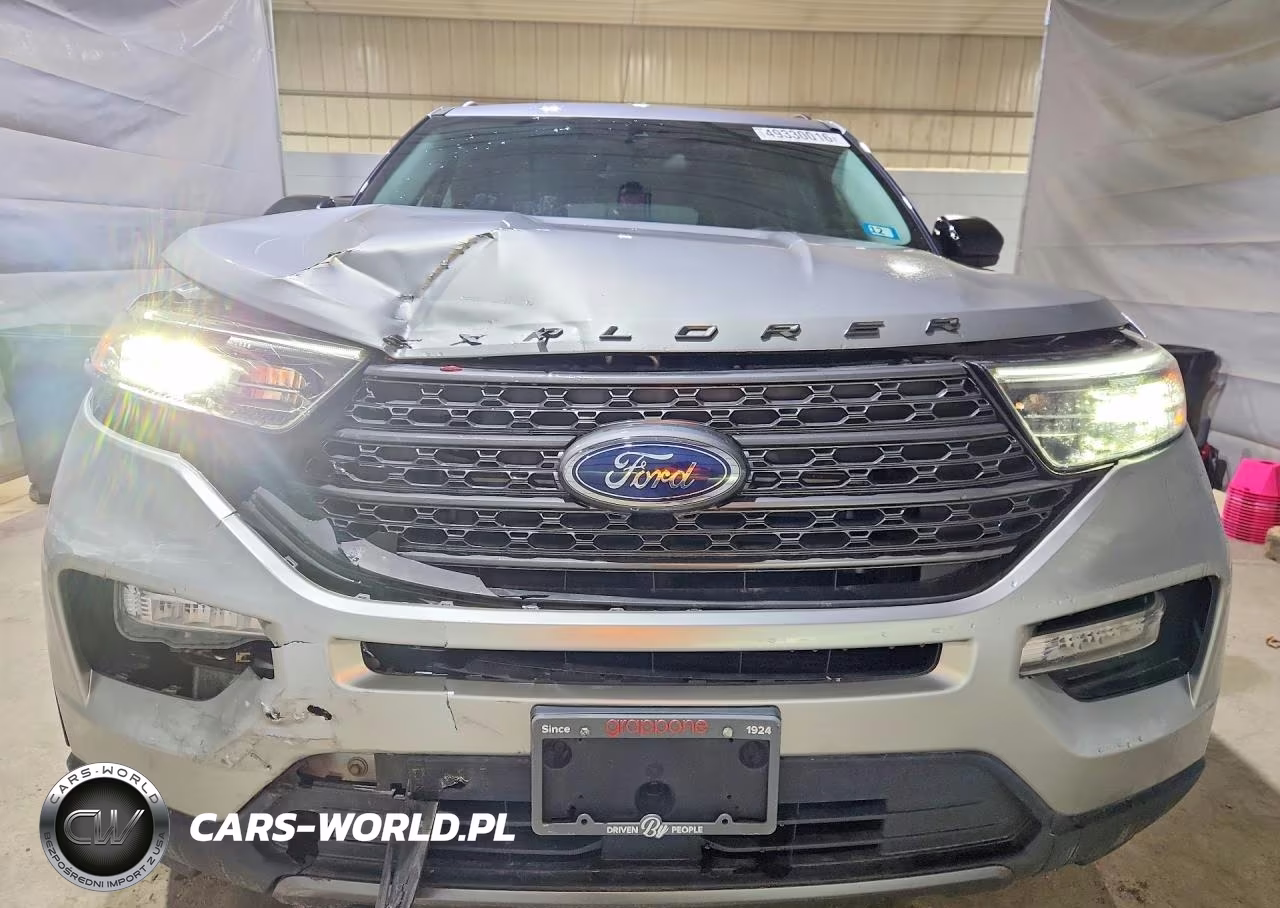 2022 Ford Explorer Xlt VIN:1FMSK8DH9NGB65704 - 5