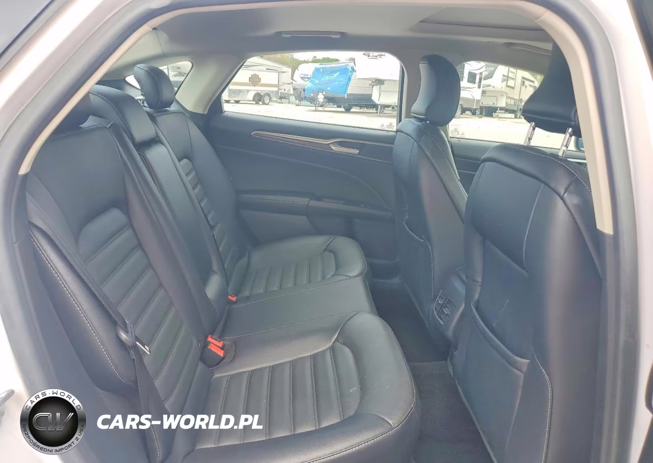 2018 Ford Fusion Se Hybrid VIN:3FA6P0LU0JR213834 - 10