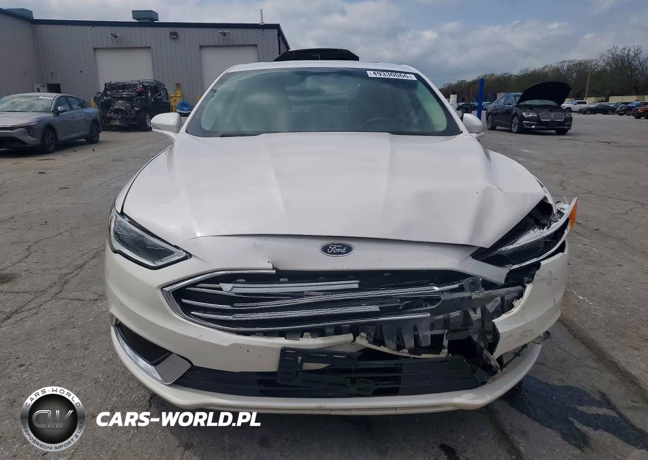 2018 Ford Fusion Se Hybrid VIN:3FA6P0LU0JR213834 - 5