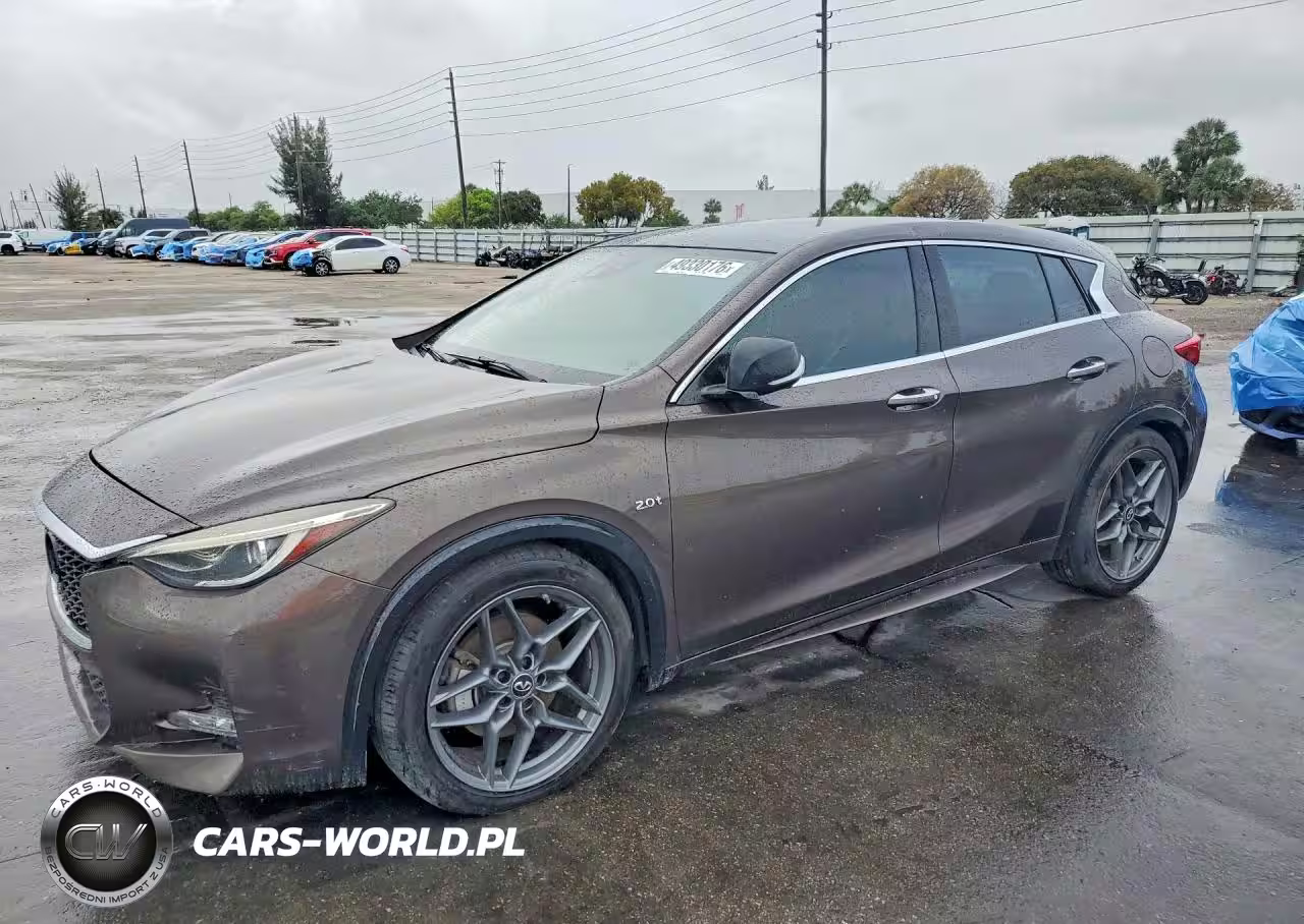 2017 Infiniti Qx30 Sport